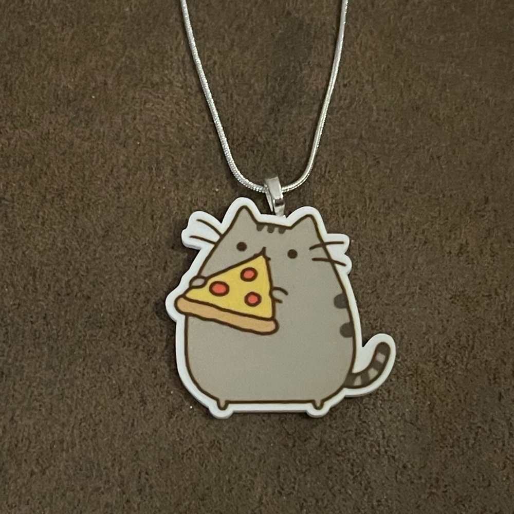 Pusheen necklace